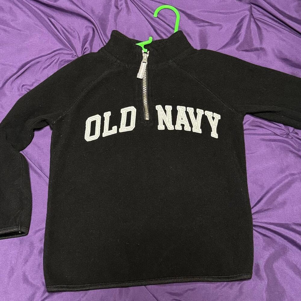 4T boys Old navy Pullover sweater jacket